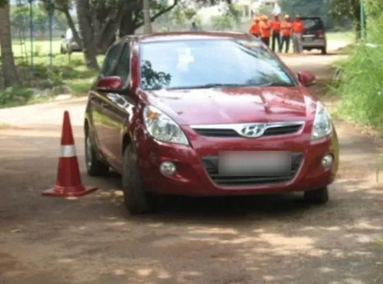 Hatchback cone approach